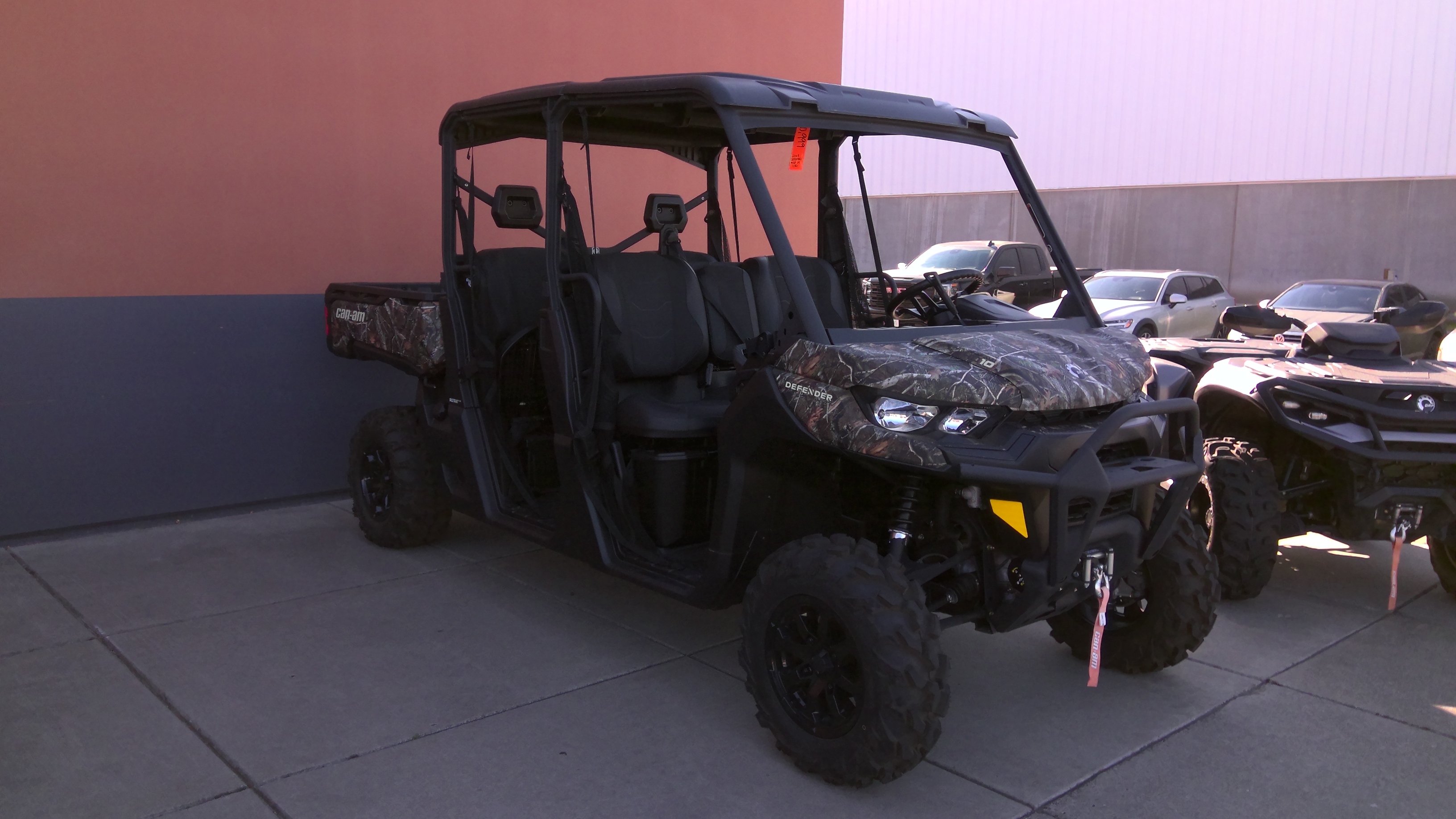 2025 Can-Am Defender MAX XT HD10 Side x Side