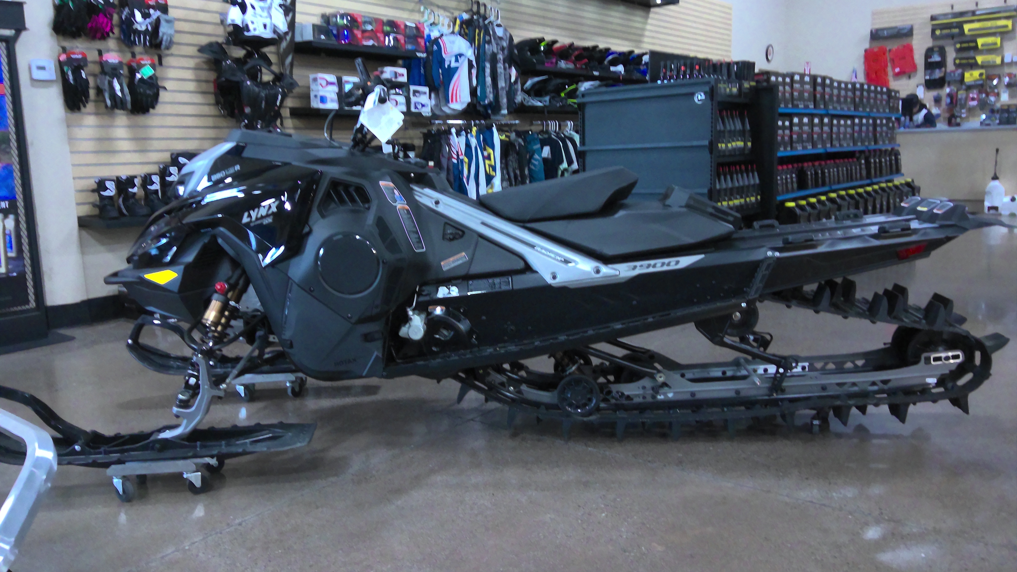 2025 Lynx Shredder RE 850 E-TEC Turbo R Snowmobile