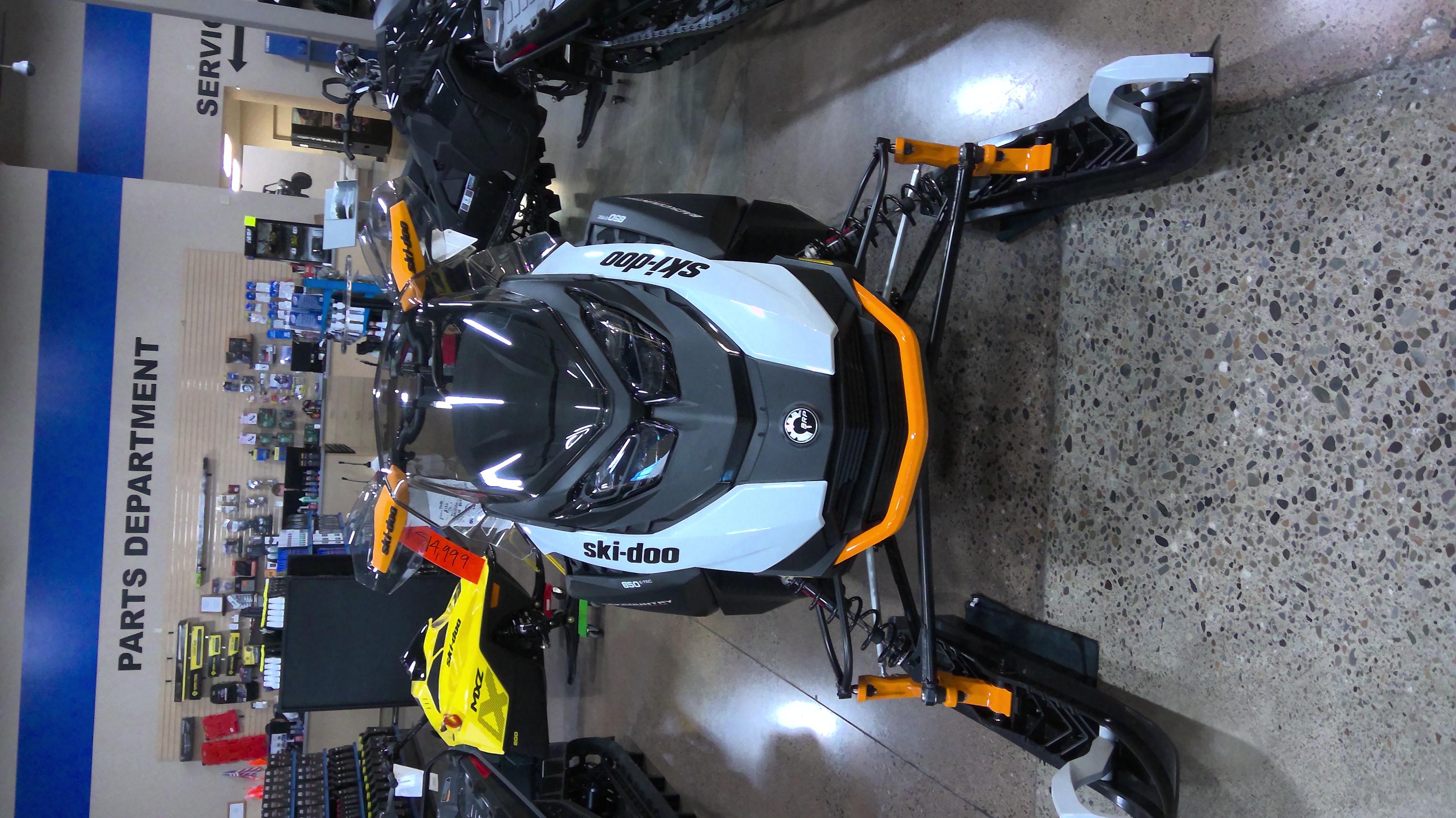 2026 Ski-Doo Backcountry Adrenaline 146 850 E-TEC PowderMax 2.0 Snowmobile