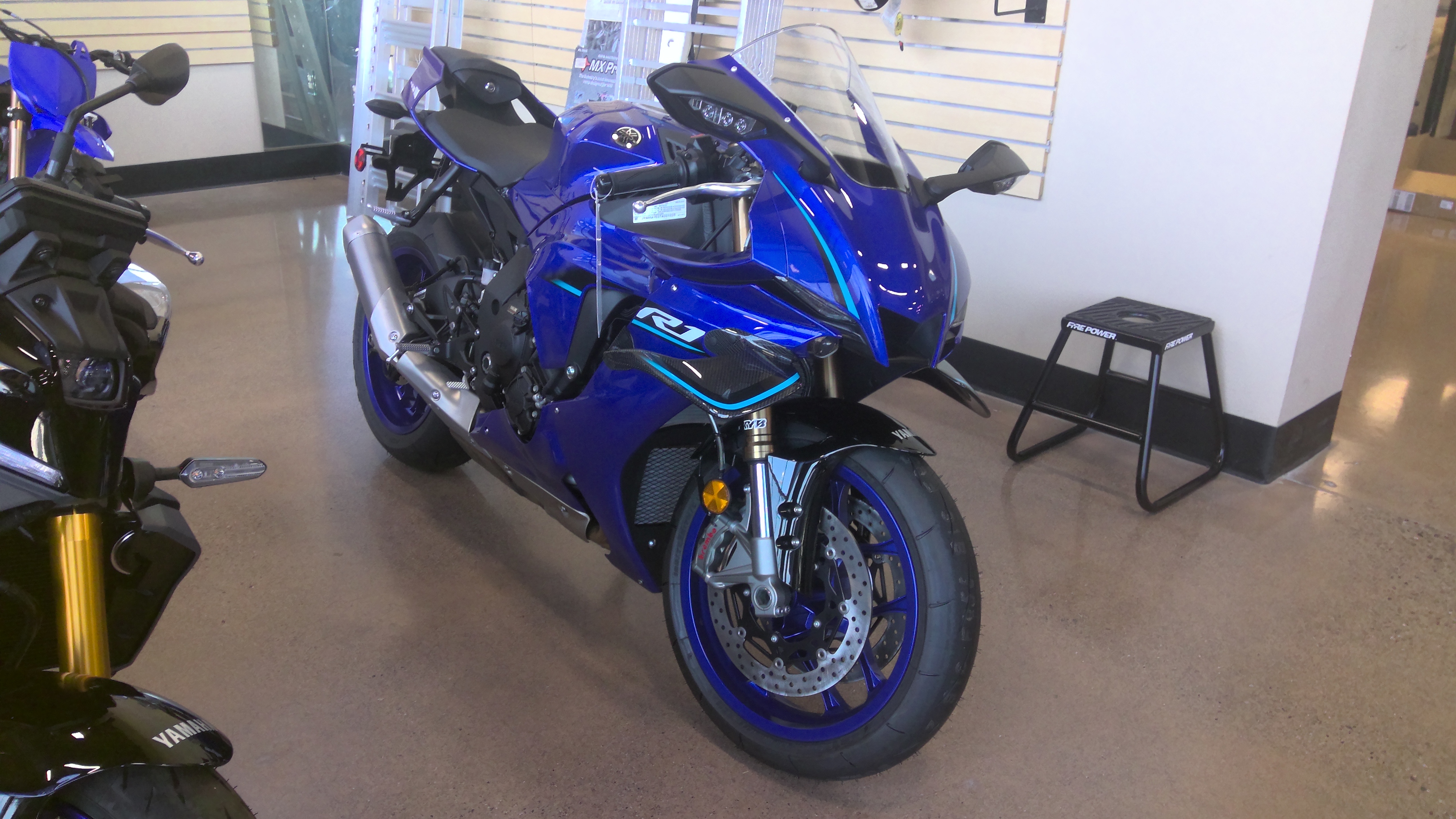 2026 Yamaha YZF-R1 Motorcycle / Scooter